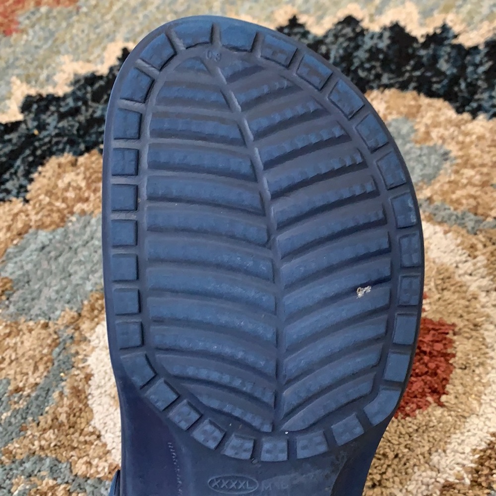Crocs - Picture 12 of 14